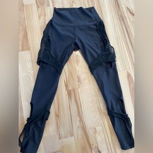 Alo yoga leggings